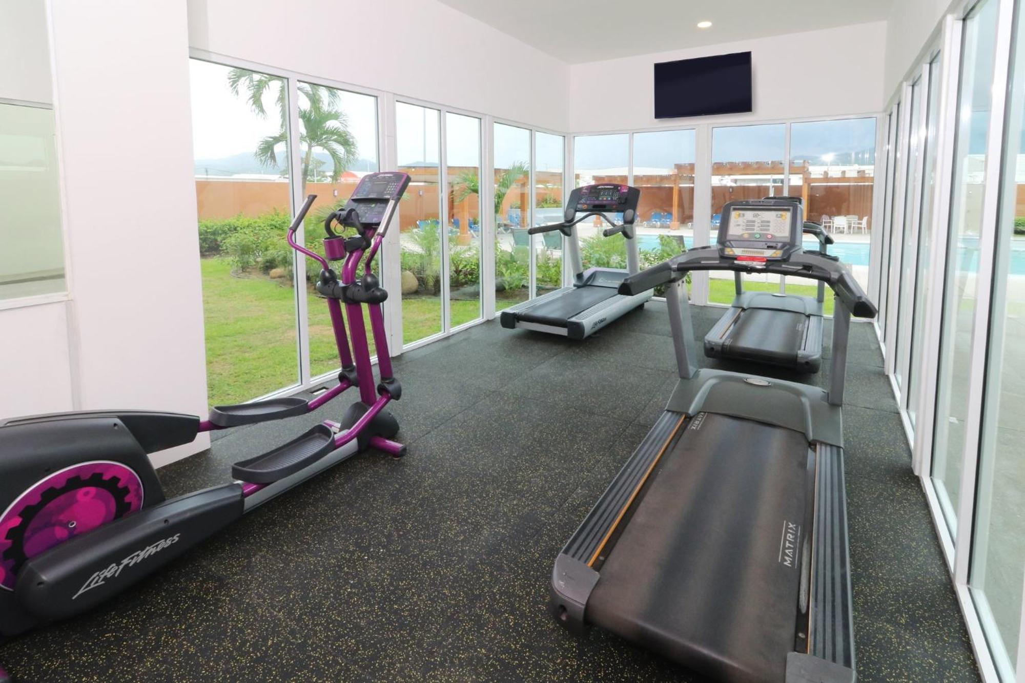 Holiday Inn Express Manzanillo By Ihg Экстерьер фото